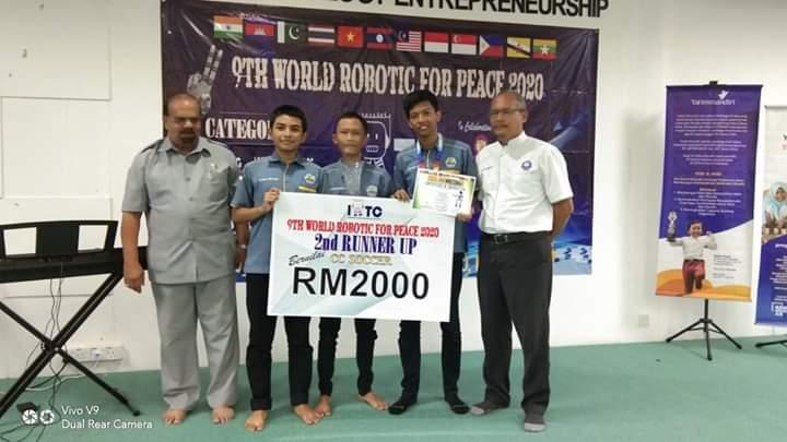 Siswa MAN 1 Pekanbaru Juara World Robotic For Peace 2020